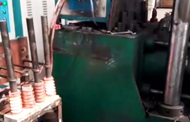 高頻加熱爐中頻加熱設(shè)備