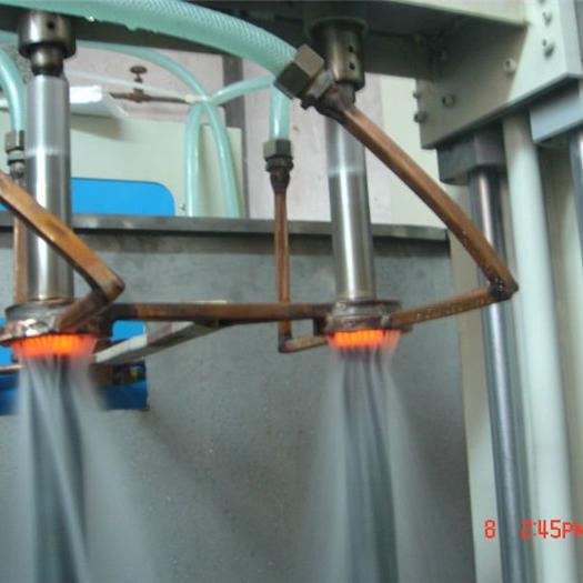 鏈條退火色板鋼軌退火設(shè)備多少錢一臺(tái)？