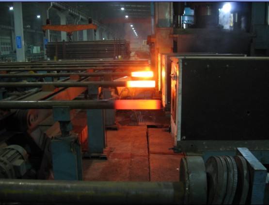 棒料中頻感應(yīng)透熱爐